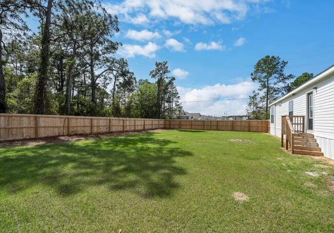 Building Photo - 22 Santana Dr