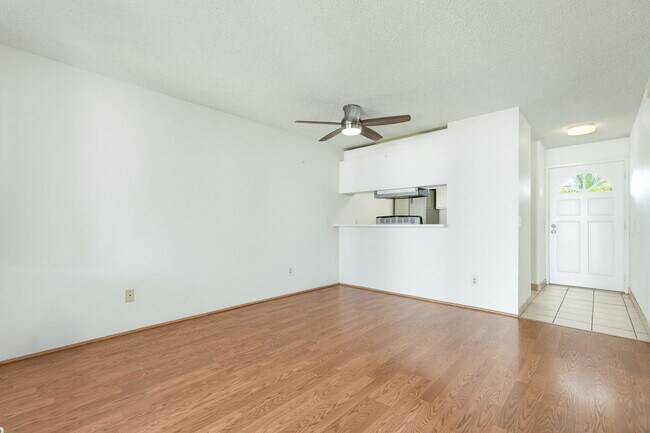 Building Photo - 94-207-207 Lumiaina Pl