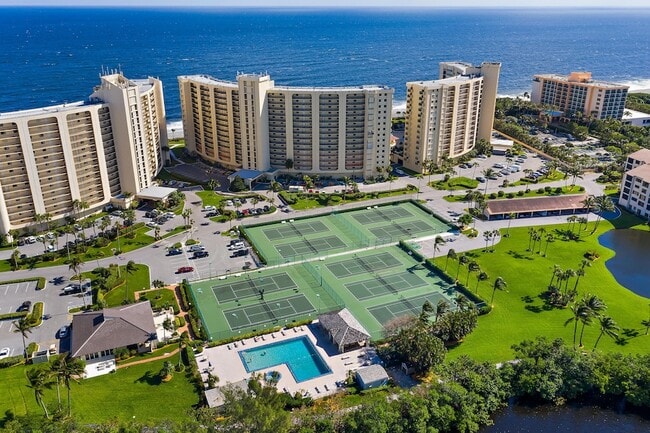 Building Photo - 300 Ocean Trail Way