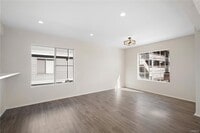 Building Photo - 1030 Ruberta Ave