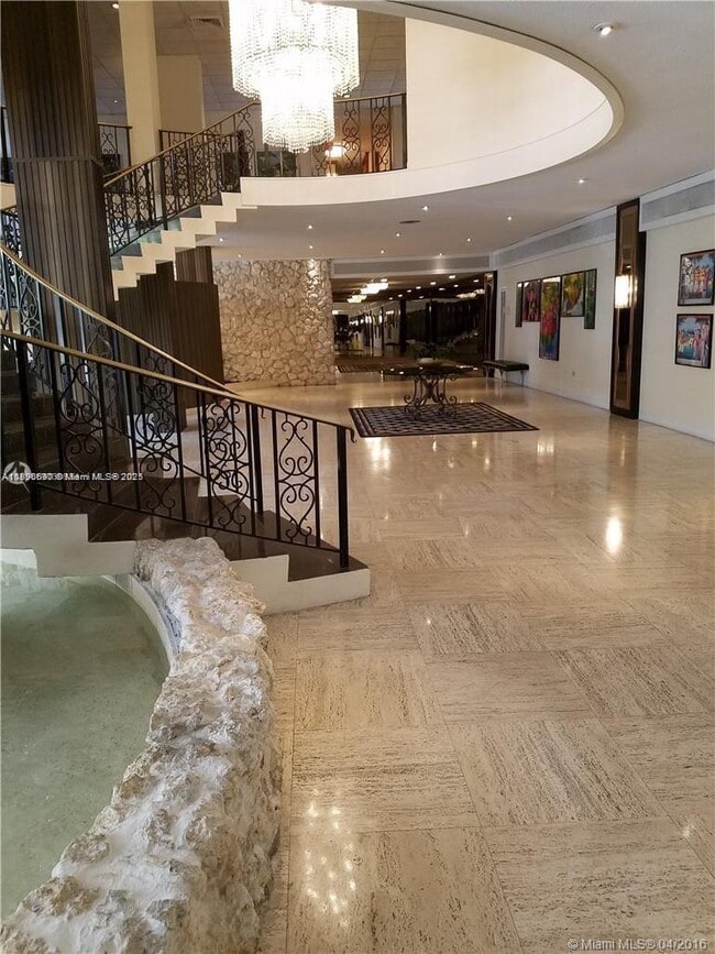 Building Photo - 5555 Collins Ave