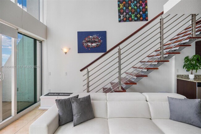 Building Photo - 41 SE 5th St