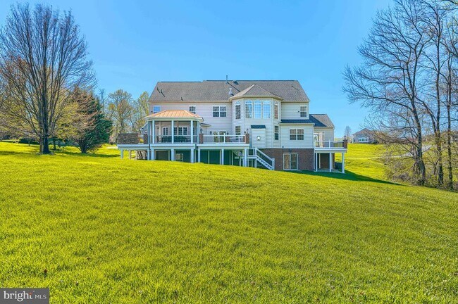 Building Photo - 1319 Martin Meadows Dr