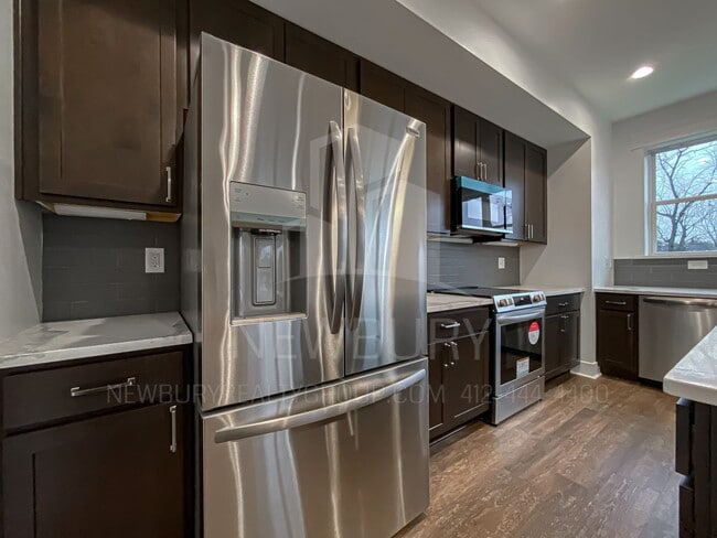 Building Photo - Be the First to Live in These Brand-New Luxury Homes — Now Pre-Leasing in Pittsburgh