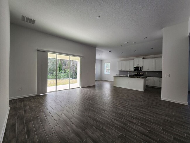Building Photo - Beautiful Like New One Story Pine Glen Home with Solar Panels for Energy Efficiency & Three Car G...