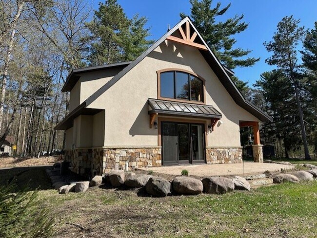 Building Photo - 1 Bedroom Home on Gull Lake! Beautiful Sun...