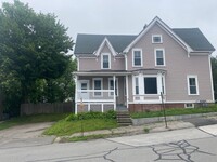 Building Photo - 463 Lake Ave