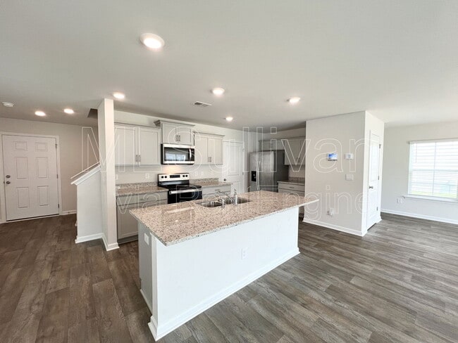Building Photo - 2932 Egert Dr