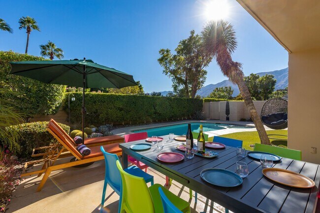Building Photo - Stylish Palm Springs Retreat with Pool
