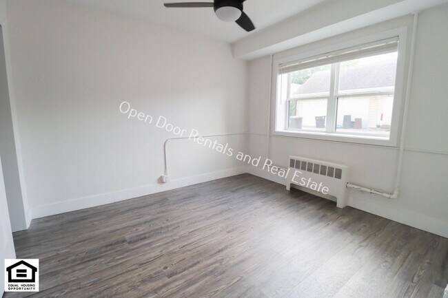 Building Photo - 1823 Griswold Dr