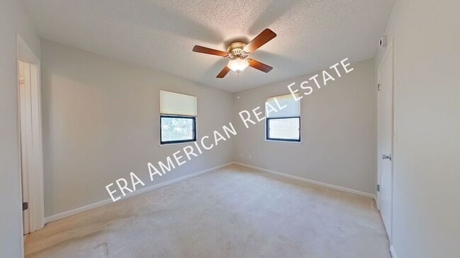 Building Photo - 411 31st St