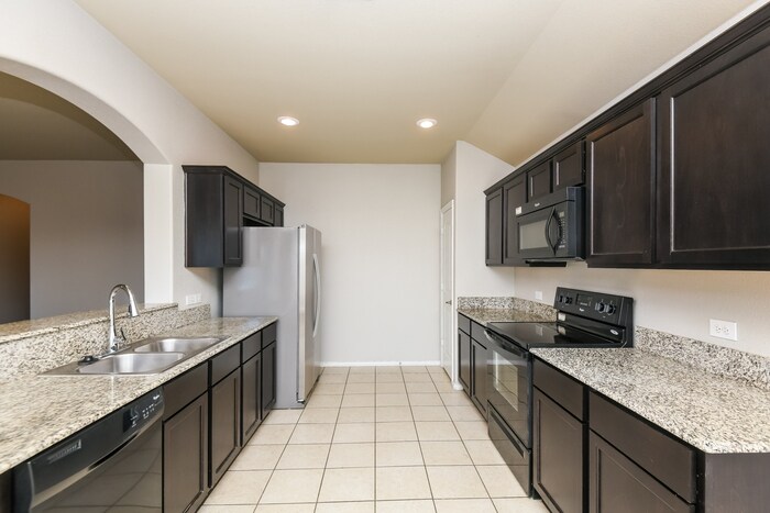 Building Photo - 9161 Abaco Way