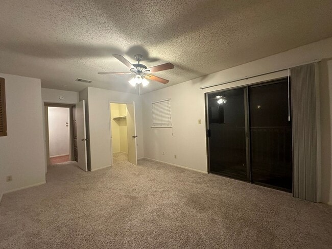 Building Photo - 8104 Hood Cir