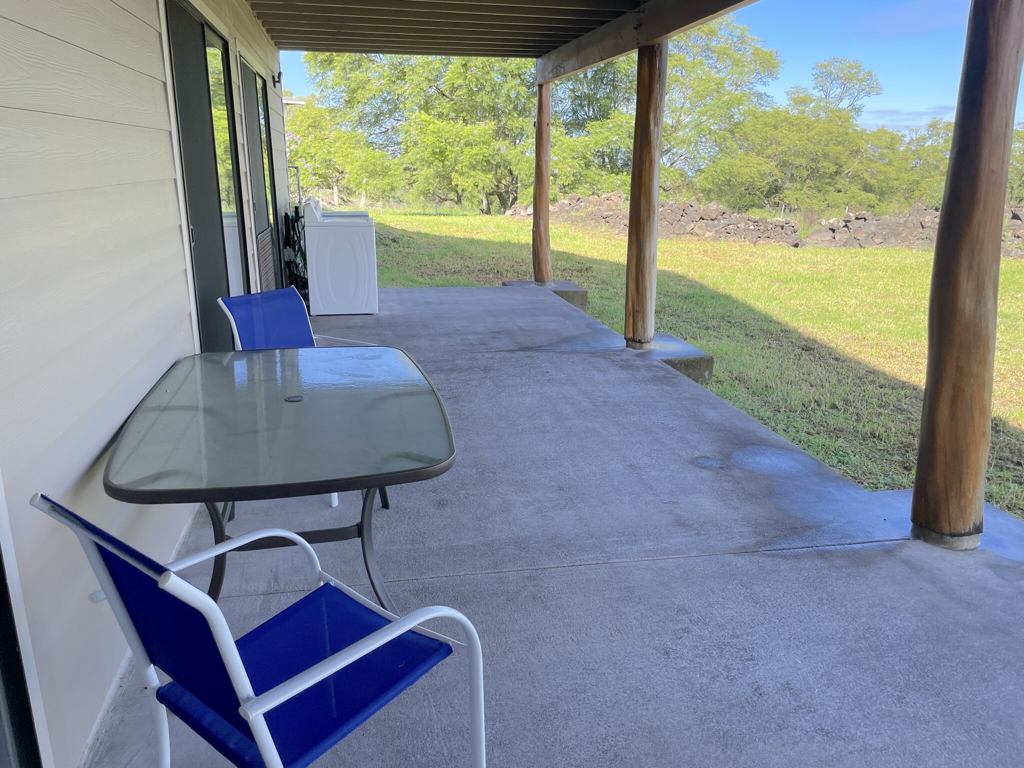 Building Photo - 71-1621 Puu Lani Pl