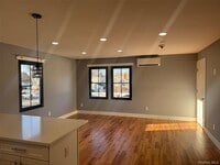 Building Photo - 1035 Montauk Hwy