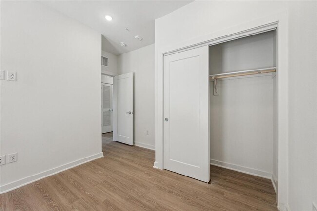 Building Photo - 4802 N Congress Ave