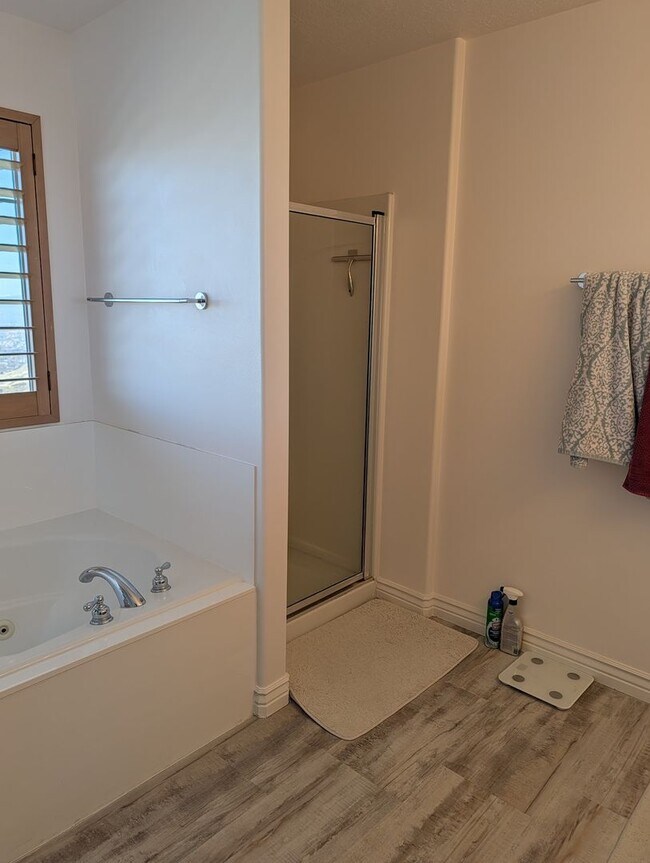 Building Photo - Beautiful 3 Bedroom Condo for Rent in Draper