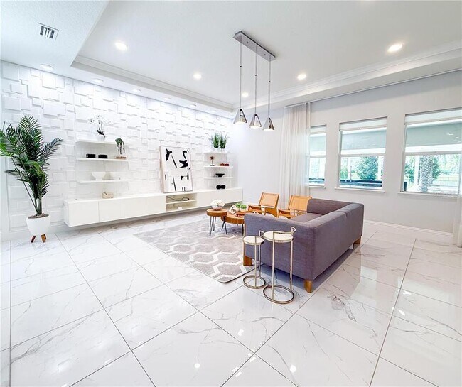 Building Photo - 13125 Casabella Dr