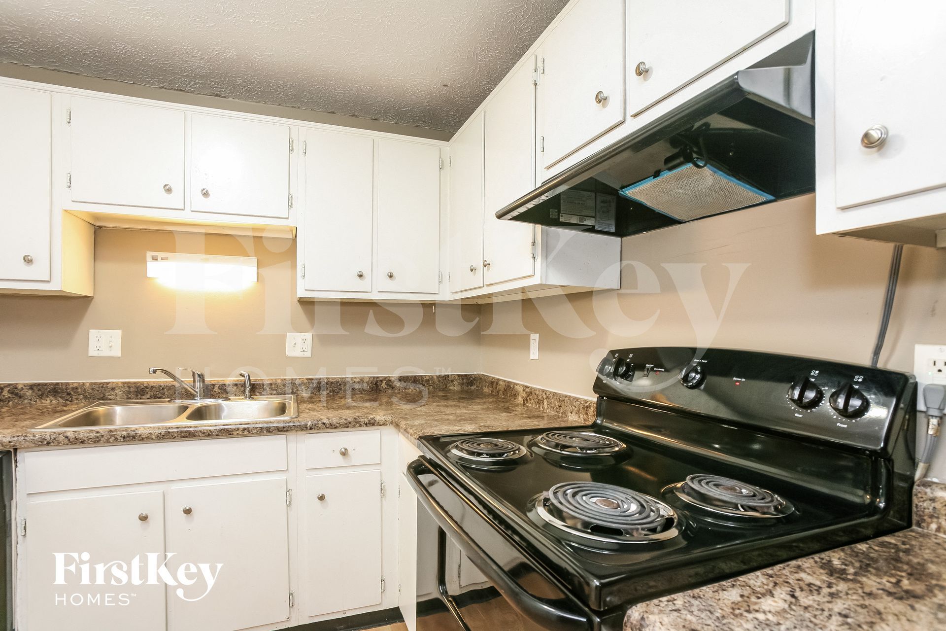 Building Photo - 3448 Alpine Pl