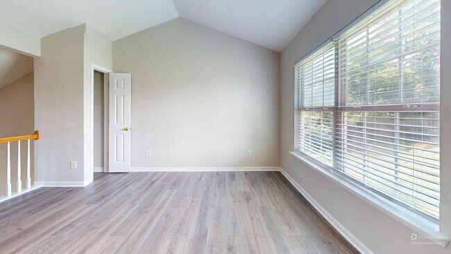 Building Photo - 10131 Ballyclare Ct