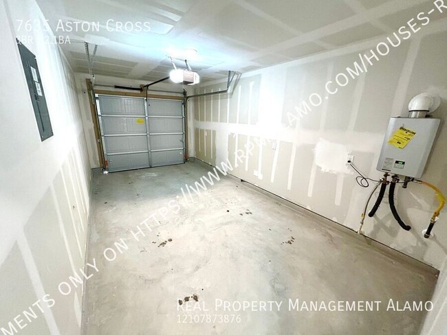 Building Photo - 7635 Aston Cross