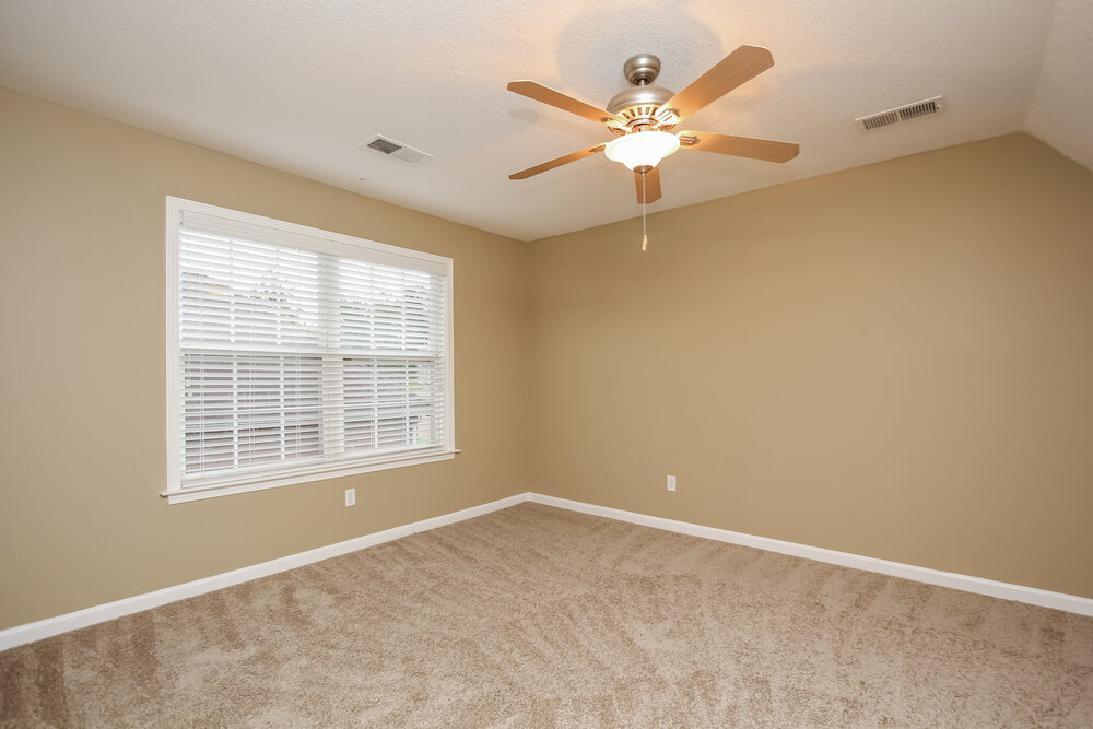 Building Photo - 5245 Charlotte Oak Cove