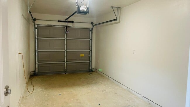 Building Photo - ? Brand-New Duplex – 3 Bedrooms, 2.5 Bathr...