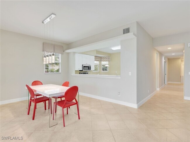 Building Photo - 600 Vintage Reserve Ln