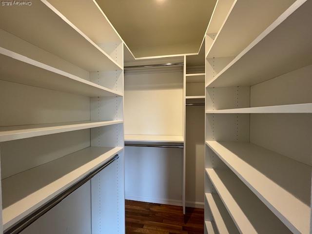 Building Photo - 96 Shore Rd