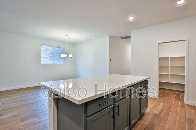 Building Photo - 16886 W Diana Ave