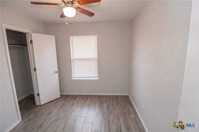 Building Photo - 2704 Edgefield St