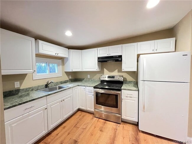 Building Photo - 291 Hortontown Rd