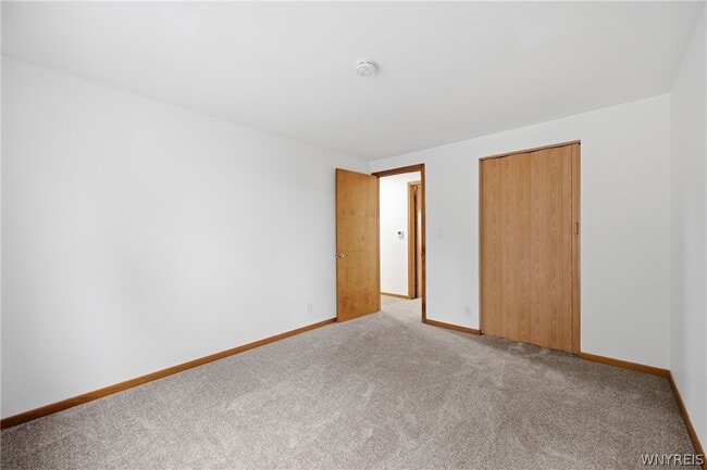 Building Photo - 2500 Sheridan Dr