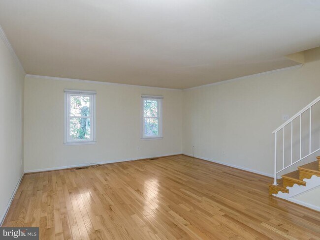 Building Photo - 1128 N Taylor St