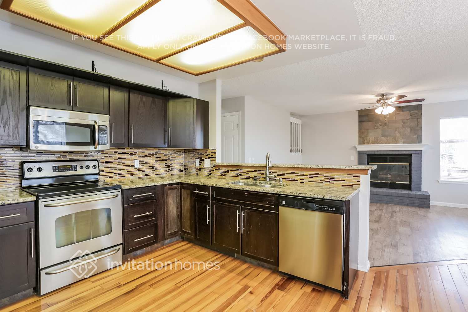 Building Photo - 1254 Ascot Ave