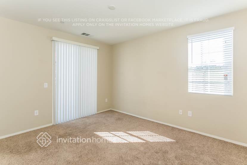 Building Photo - 16730 Nicklaus Dr