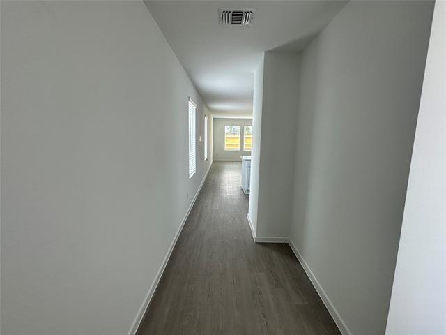 Building Photo - 1441 Erie Dr