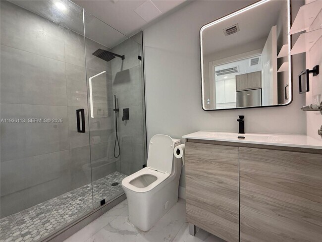 Building Photo - 944 Jefferson Ave