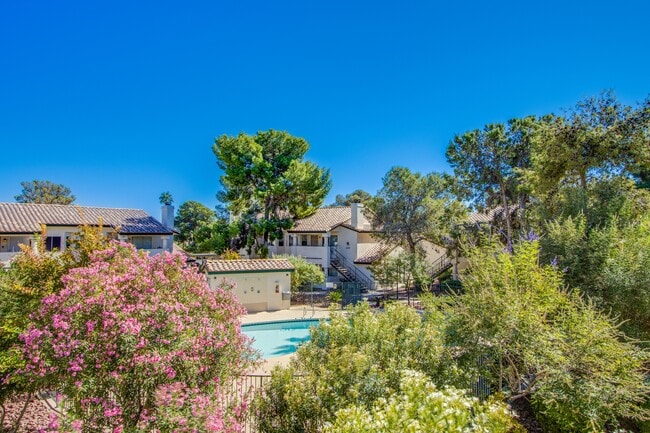 Building Photo - 1333 Cinder Rock Dr