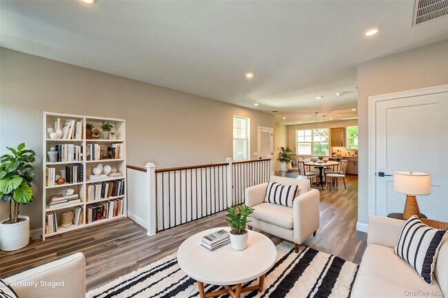 Building Photo - 1 Conklin St