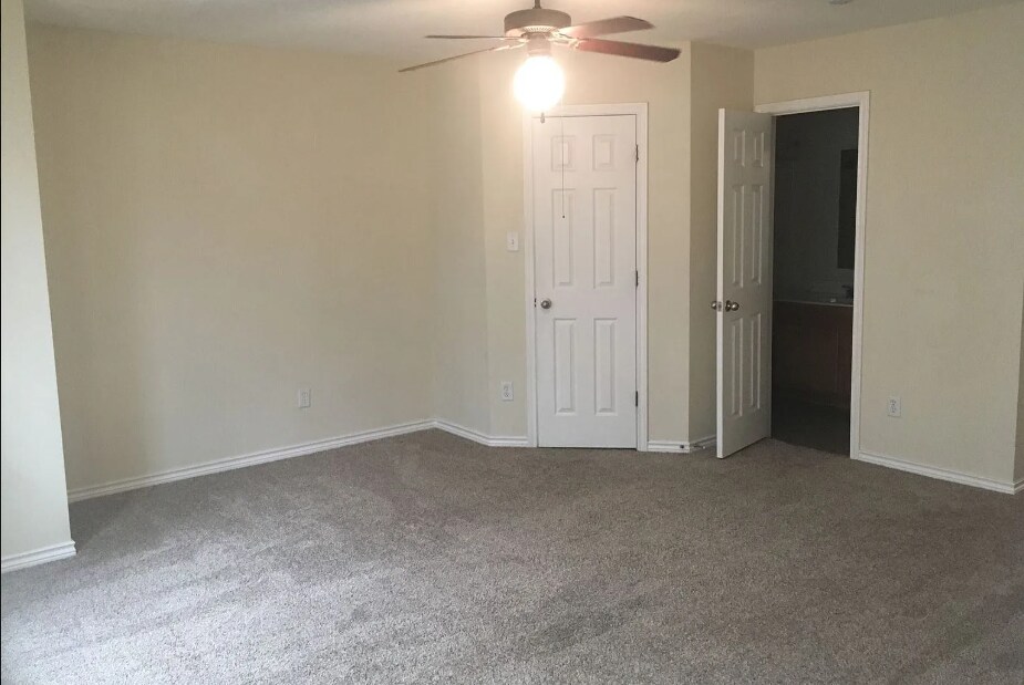 Building Photo - 1218 Welsh Ave