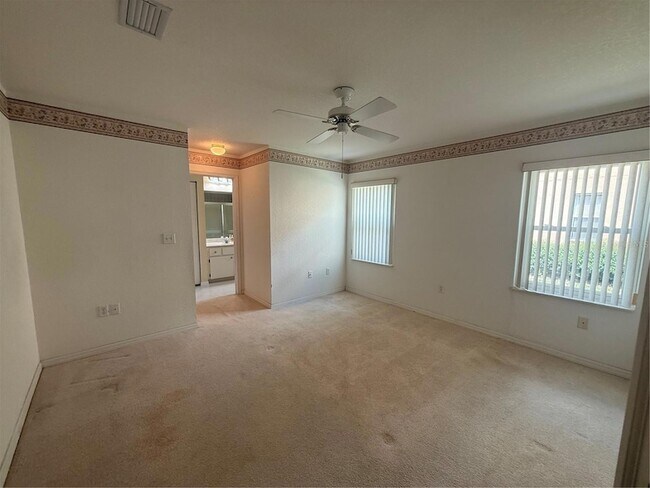 Building Photo - 11540 SW 74th Ct