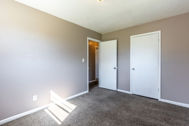 Building Photo - Spacious 4-Bedroom Home with Modern Updates and a Big Yard