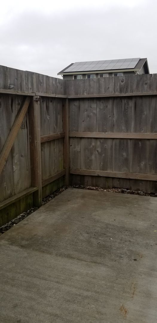 Building Photo - SP42