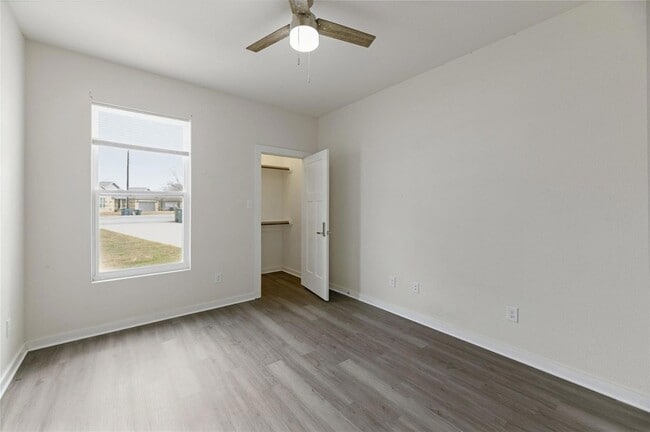 Building Photo - 135 Koele Ct