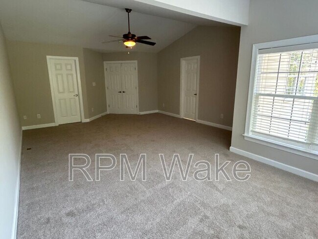Building Photo - 1100 Kirkeenan Cir
