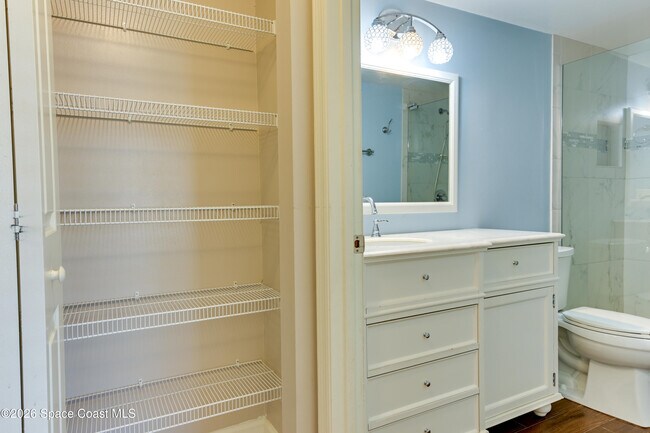 Building Photo - 333 S Patrick Dr