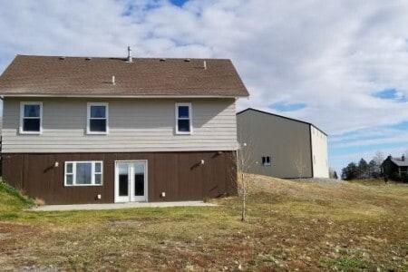 Building Photo - 14 Cemetery Rd