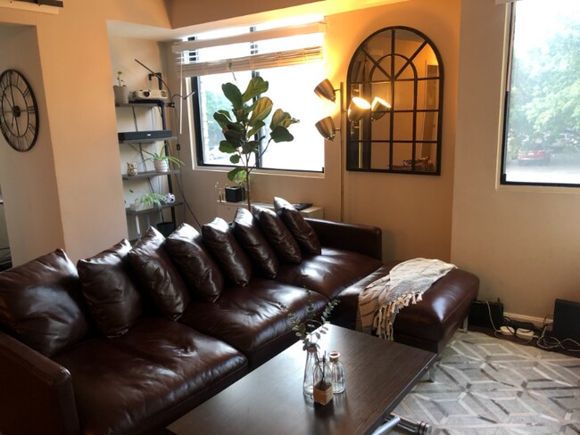 Building Photo - 1245 13th St NW