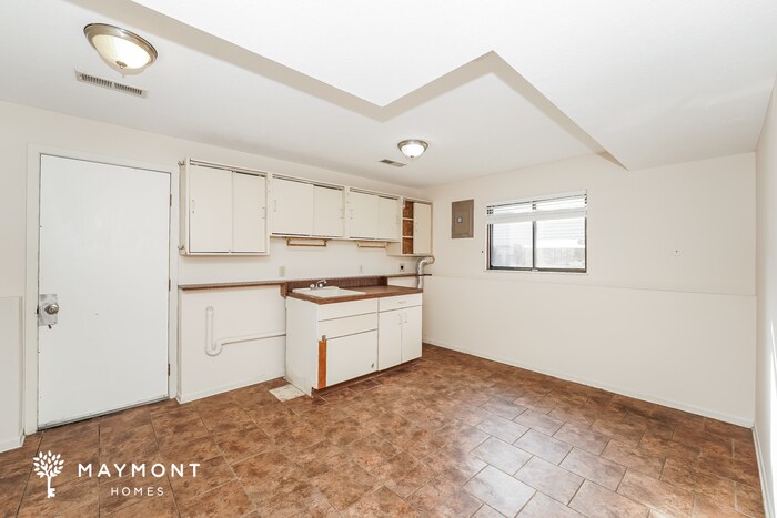 Building Photo - 9727 Tannery Way